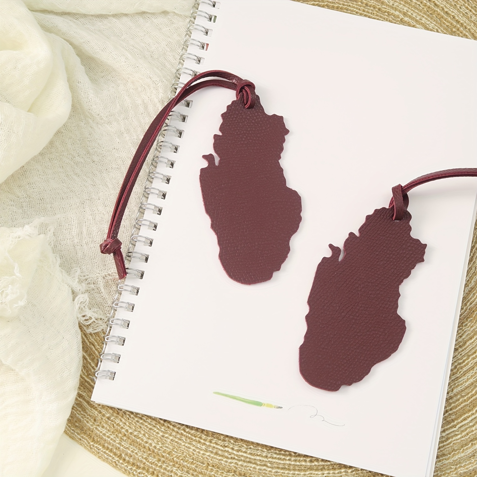 Qatar Map PU Leather Charm - E - Qatar Car Accessories ulasan dan harga